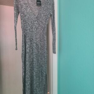 Forever 21 Contemporary Heather Gray Knit Dress MIDI Long V Neck Long Sleeve L